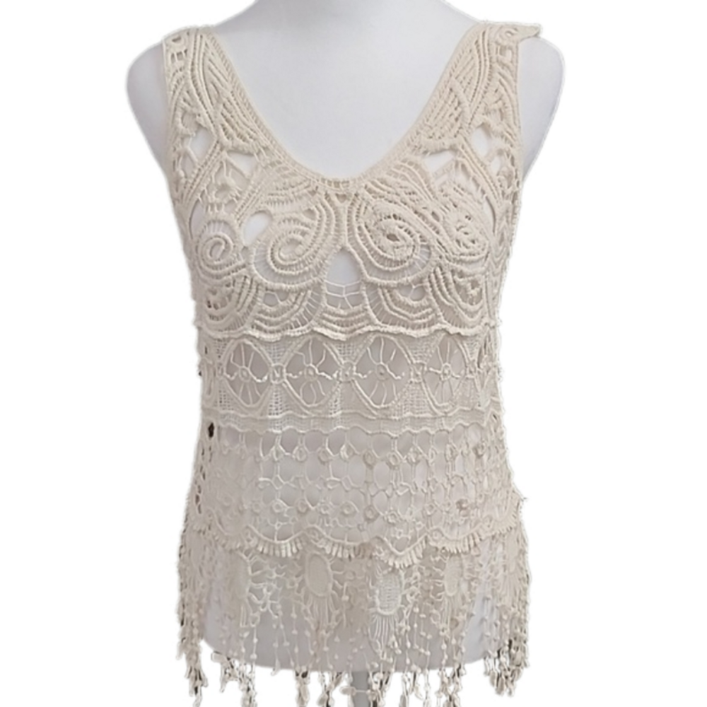 Lovely 153 Crotchet top Size Medium